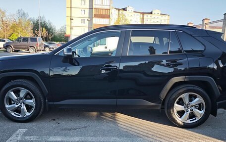 Toyota RAV4, 2021 год, 3 795 000 рублей, 6 фотография