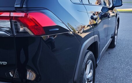 Toyota RAV4, 2021 год, 3 795 000 рублей, 7 фотография