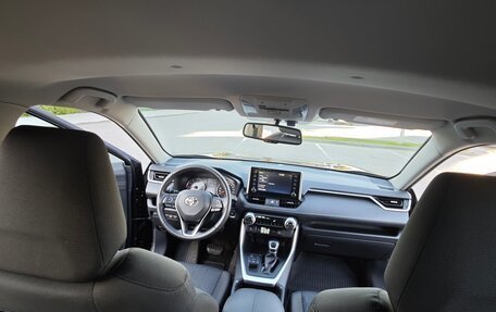 Toyota RAV4, 2021 год, 3 795 000 рублей, 13 фотография