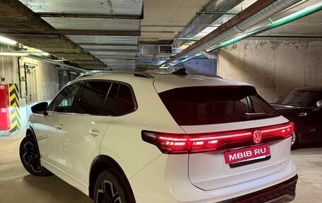 Volkswagen Tiguan, 2024 год, 4 650 000 рублей, 4 фотография