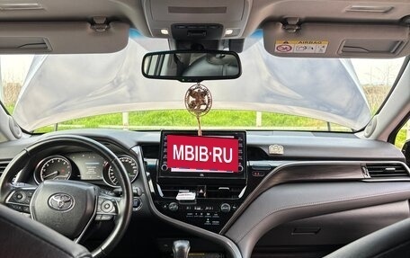 Toyota Camry, 2021 год, 2 850 000 рублей, 7 фотография