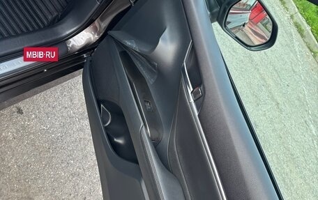 Toyota Camry, 2021 год, 2 850 000 рублей, 9 фотография