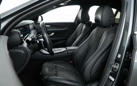 Mercedes-Benz E-Класс, 2021 год, 3 949 050 рублей, 10 фотография