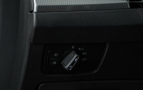 Volkswagen Passat B8 рестайлинг, 2019 год, 3 399 050 рублей, 19 фотография