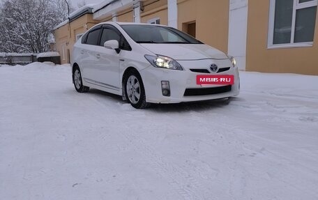 Toyota Prius, 2010 год, 1 150 000 рублей, 4 фотография