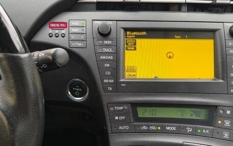 Toyota Prius, 2010 год, 1 150 000 рублей, 7 фотография
