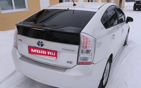 Toyota Prius, 2010 год, 1 150 000 рублей, 5 фотография