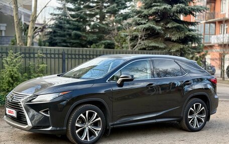Lexus RX IV рестайлинг, 2019 год, 4 300 000 рублей, 10 фотография