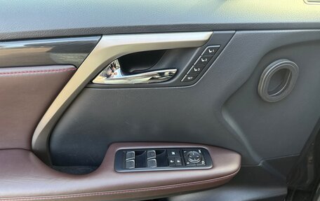 Lexus RX IV рестайлинг, 2019 год, 4 300 000 рублей, 19 фотография