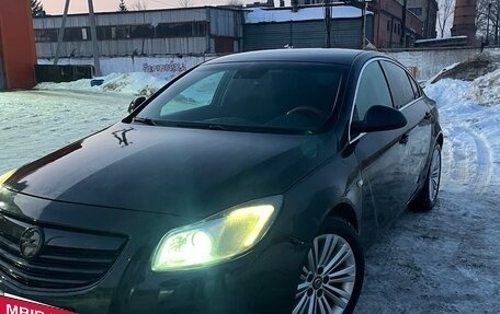 Opel Insignia II рестайлинг, 2011 год, 670 000 рублей, 2 фотография