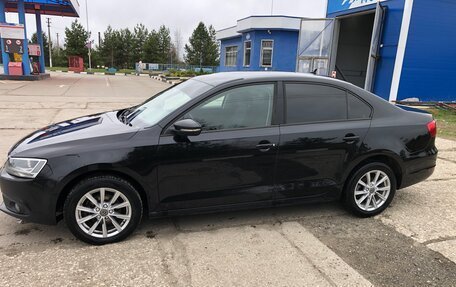 Volkswagen Jetta VI, 2014 год, 1 100 000 рублей, 4 фотография