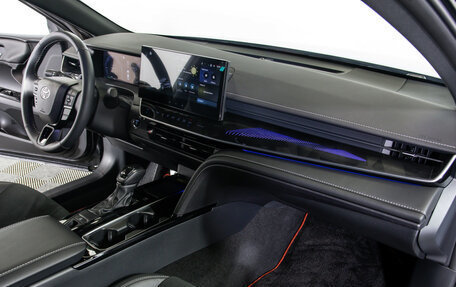 Toyota Camry, 2025 год, 3 838 000 рублей, 7 фотография