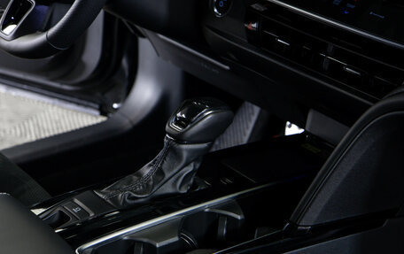 Toyota Camry, 2025 год, 3 838 000 рублей, 16 фотография