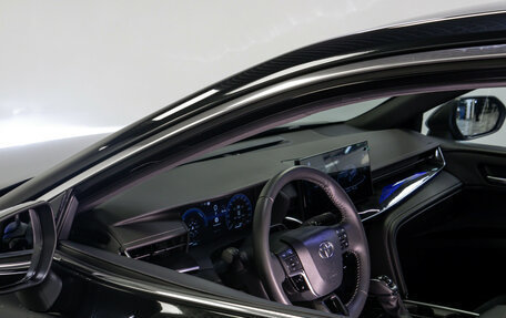 Toyota Camry, 2025 год, 3 838 000 рублей, 19 фотография