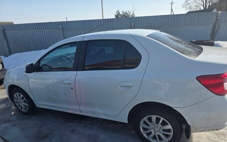 Renault Logan II, 2021 год, 800 000 рублей, 7 фотография