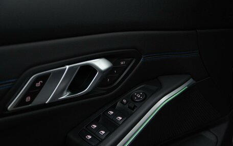 BMW 3 серия, 2019 год, 3 247 444 рублей, 21 фотография