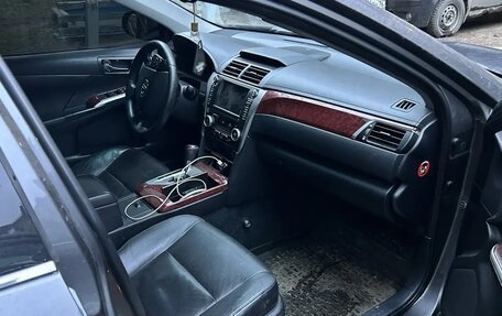 Toyota Camry, 2013 год, 1 350 000 рублей, 5 фотография