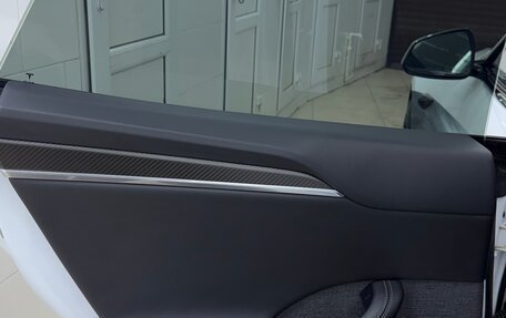 Tesla Model S I, 2022 год, 5 000 000 рублей, 10 фотография