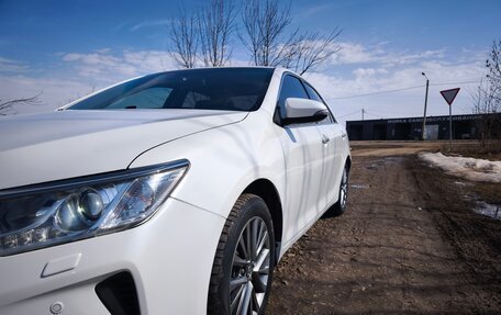 Toyota Camry, 2016 год, 2 200 000 рублей, 4 фотография