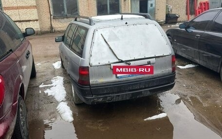 Opel Astra F, 1995 год, 70 000 рублей, 3 фотография