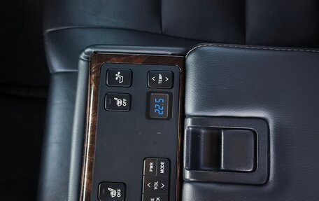Toyota Camry, 2016 год, 2 200 000 рублей, 8 фотография
