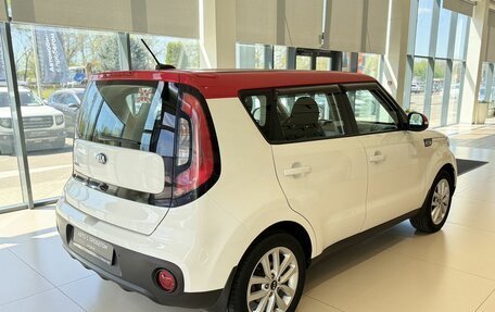 KIA Soul II рестайлинг, 2018 год, 1 650 000 рублей, 5 фотография