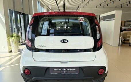 KIA Soul II рестайлинг, 2018 год, 1 650 000 рублей, 6 фотография