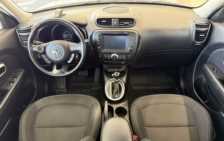 KIA Soul II рестайлинг, 2018 год, 1 650 000 рублей, 22 фотография