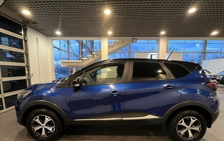 Renault Kaptur I рестайлинг, 2020 год, 1 800 000 рублей, 6 фотография