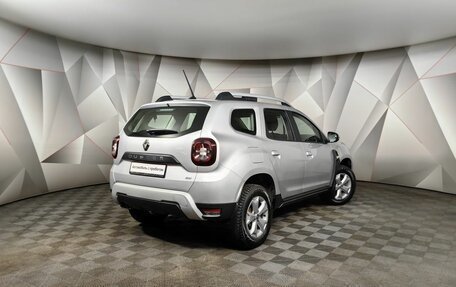 Renault Duster, 2022 год, 2 300 000 рублей, 2 фотография
