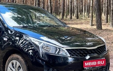 KIA Rio IV, 2021 год, 1 600 000 рублей, 5 фотография