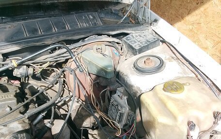 Opel Omega A, 1990 год, 70 000 рублей, 7 фотография