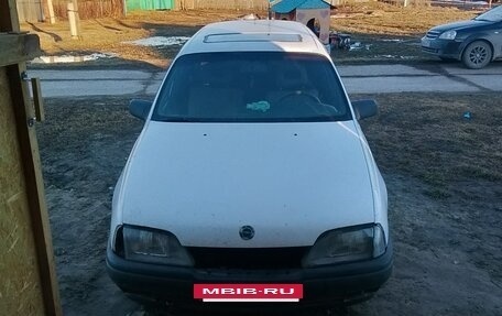 Opel Omega A, 1990 год, 70 000 рублей, 4 фотография