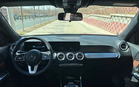 Mercedes-Benz GLB, 2022 год, 2 222 069 рублей, 7 фотография