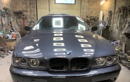 BMW 5 серия, 1999 год, 600 000 рублей, 7 фотография