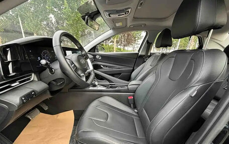 Hyundai Elantra, 2023 год, 1 237 069 рублей, 8 фотография