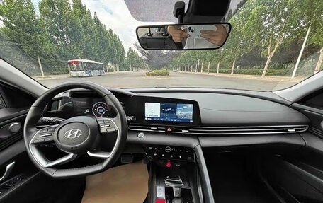 Hyundai Elantra, 2023 год, 1 237 069 рублей, 7 фотография