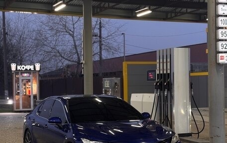 Toyota Camry, 2021 год, 3 000 000 рублей, 3 фотография