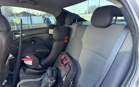 Hyundai Solaris II рестайлинг, 2012 год, 650 000 рублей, 10 фотография