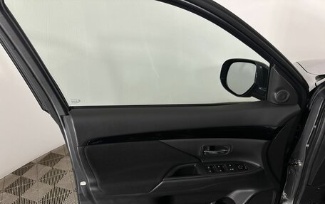 Mitsubishi Outlander III рестайлинг 3, 2021 год, 2 500 000 рублей, 8 фотография