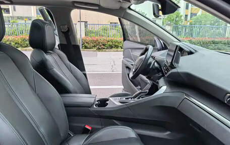 Peugeot 5008 II, 2023 год, 3 190 777 рублей, 13 фотография