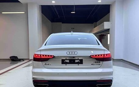 Audi A4, 2022 год, 2 950 000 рублей, 4 фотография