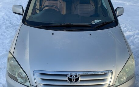 Toyota Ipsum II, 2002 год, 890 000 рублей, 28 фотография