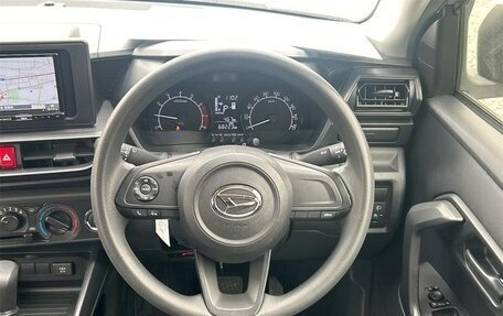 Daihatsu Rocky, 2022 год, 950 000 рублей, 10 фотография