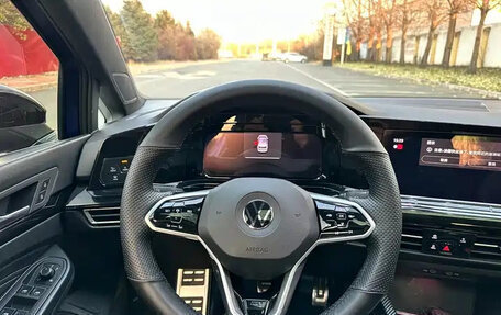 Volkswagen Golf VIII, 2022 год, 1 570 004 рублей, 10 фотография