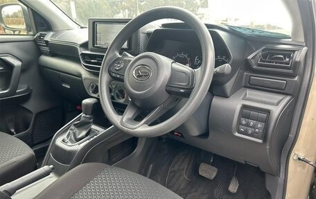 Daihatsu Rocky, 2022 год, 950 000 рублей, 17 фотография