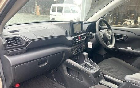 Daihatsu Rocky, 2022 год, 950 000 рублей, 15 фотография