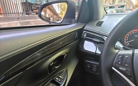 Toyota Yaris XP150 рестайлинг, 2022 год, 970 007 рублей, 11 фотография