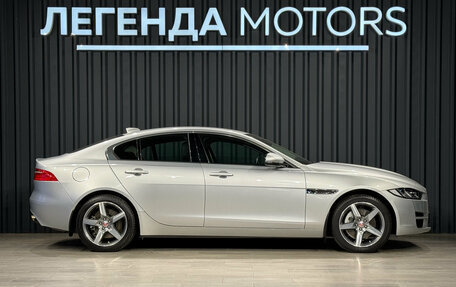 Jaguar XE I рестайлинг, 2018 год, 2 500 000 рублей, 3 фотография