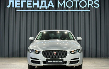 Jaguar XE I рестайлинг, 2018 год, 2 500 000 рублей, 2 фотография